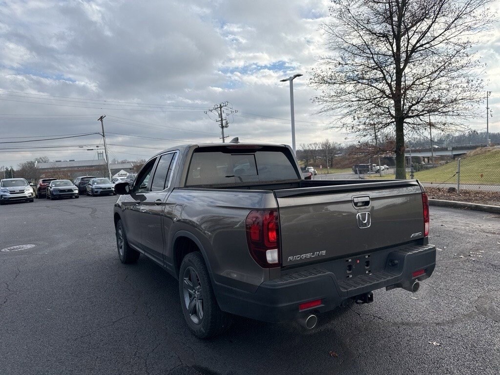 2023 Honda Ridgeline RTL photo 2