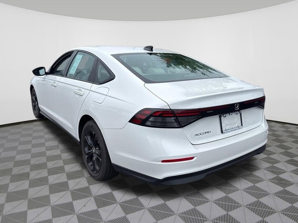 Certified 2025 Honda Accord SE Sedan