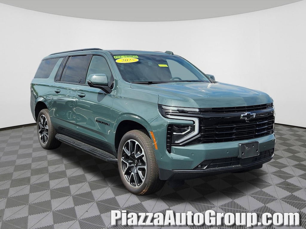 Used 2025 Chevrolet Suburban RST SUV