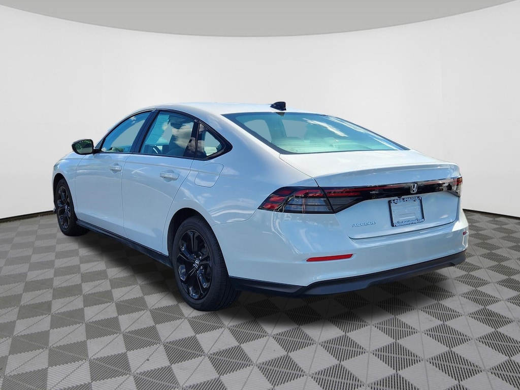 Certified 2025 Honda Accord SE Sedan