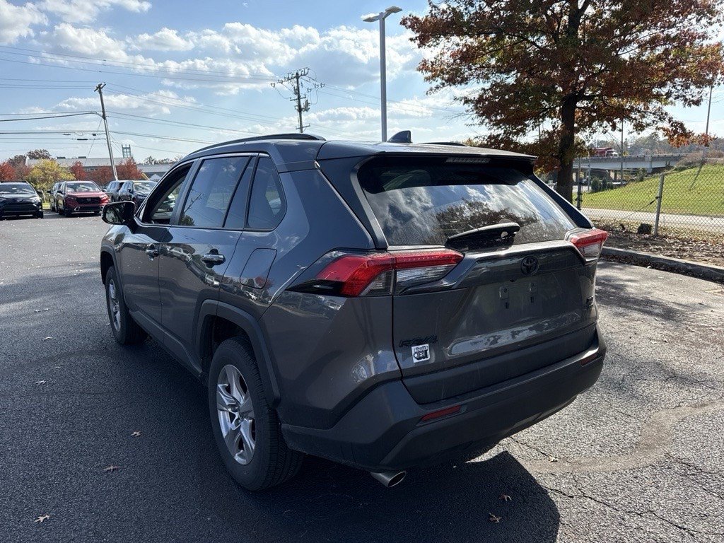 Used 2022 Toyota RAV4 XLE SUV