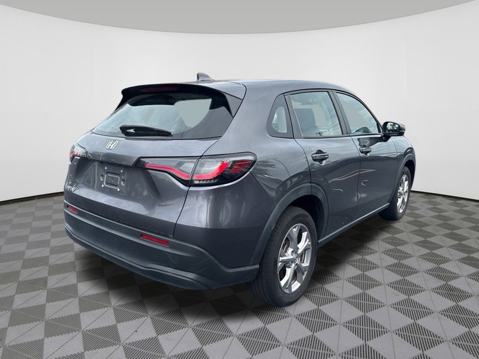 2023 Honda HR-V LX photo 4
