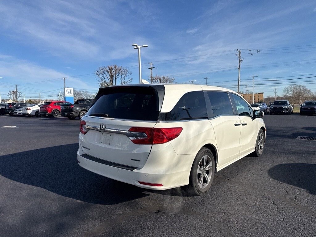 Certified 2018 Honda Odyssey Touring Van