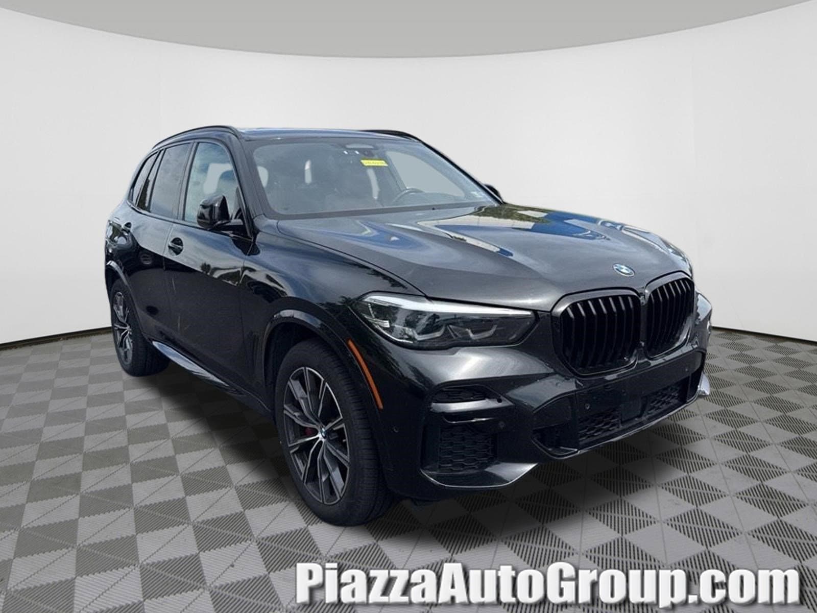 2022 BMW X5's photo