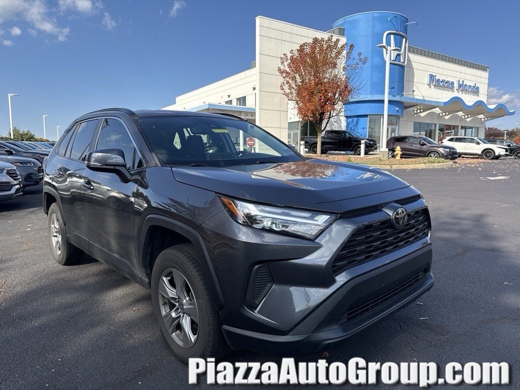  Toyota RAV4