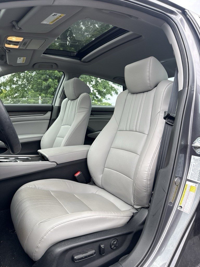 2018 Honda Accord EX-L - Photo 6
