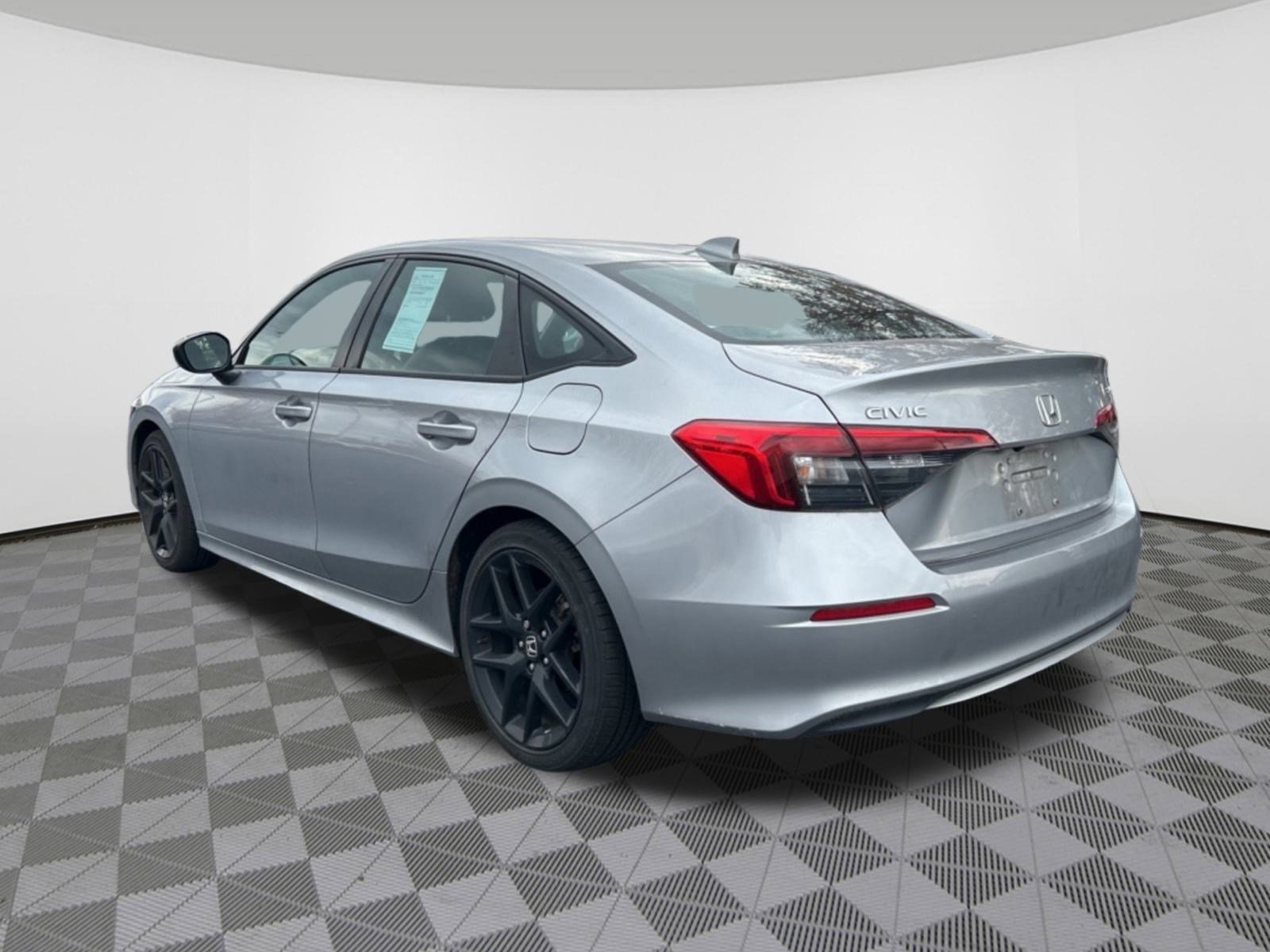 2023 Honda Civic Sport photo 4