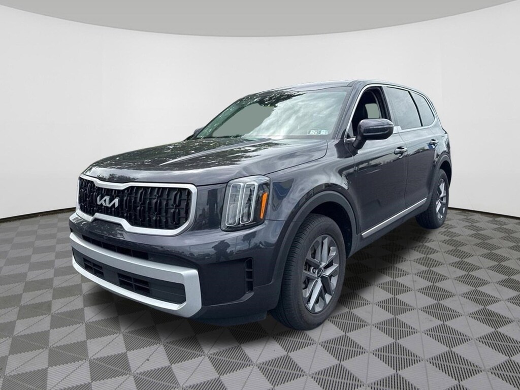 Used 2025 Kia Telluride LX SUV