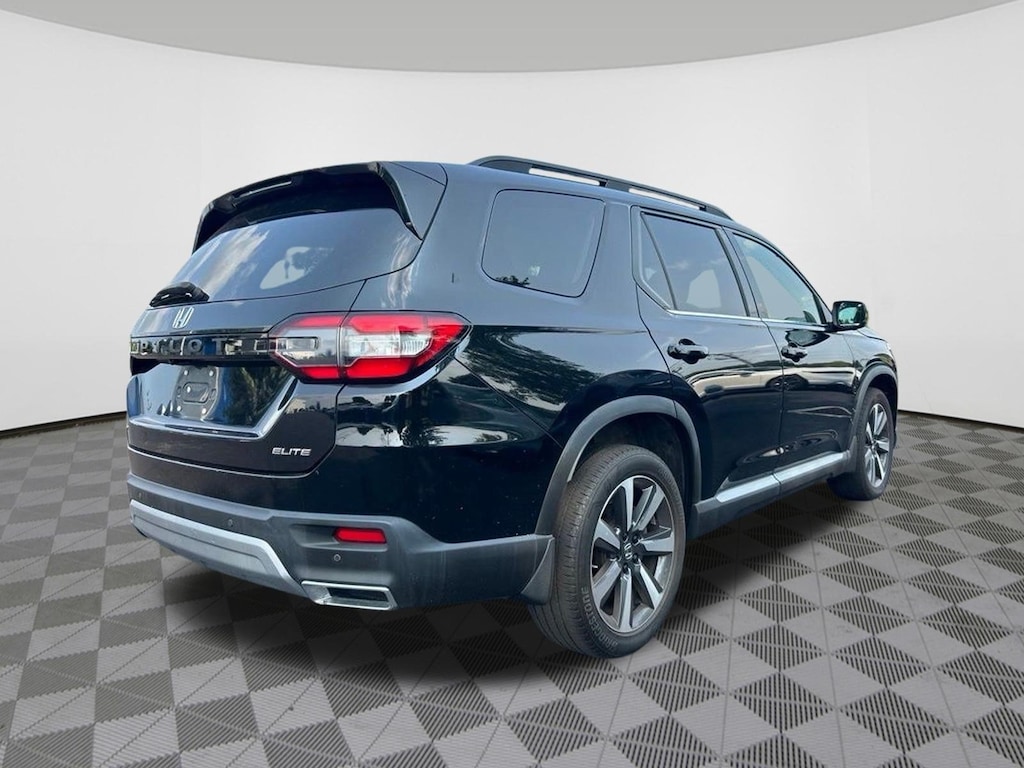 Certified 2023 Honda Pilot Elite SUV