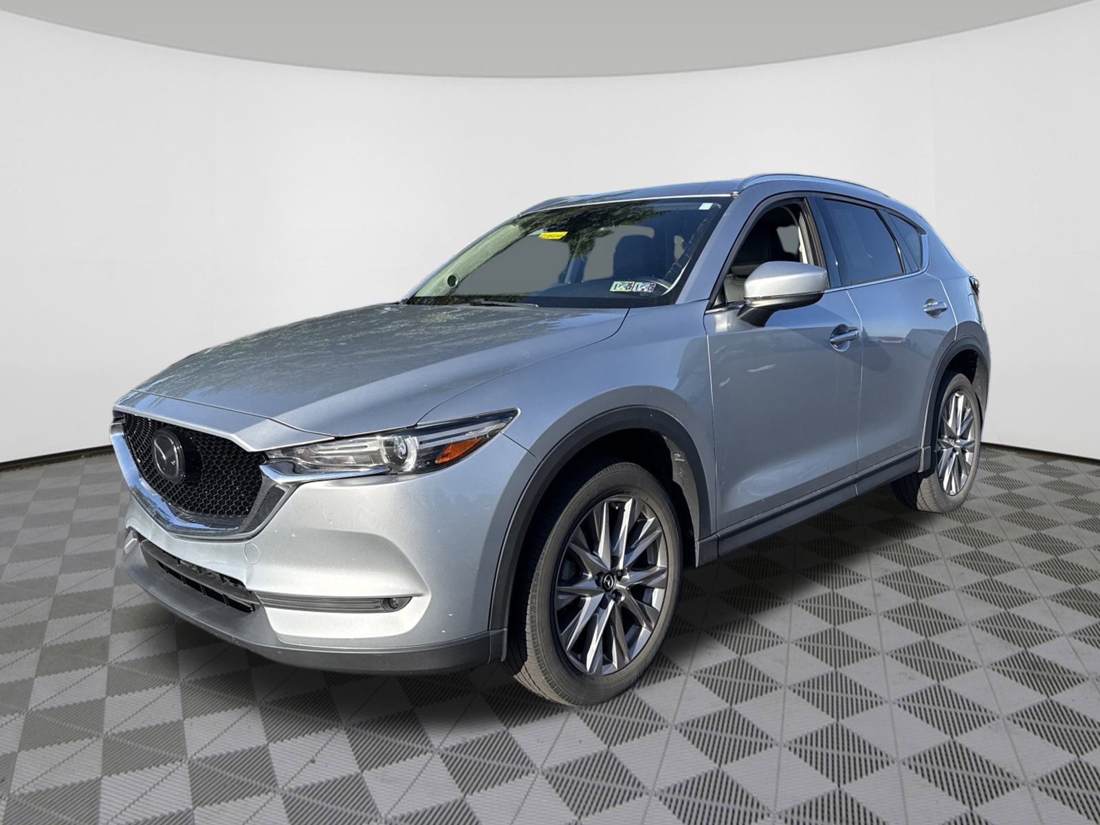 2020 Mazda CX-5 Grand Touring photo 2