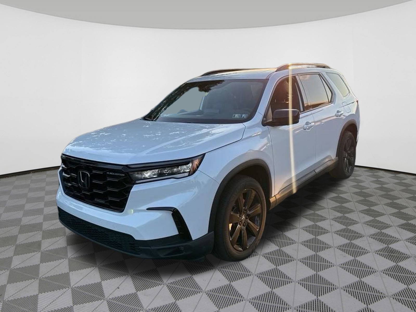 2025 Honda Pilot Black Edition photo 2
