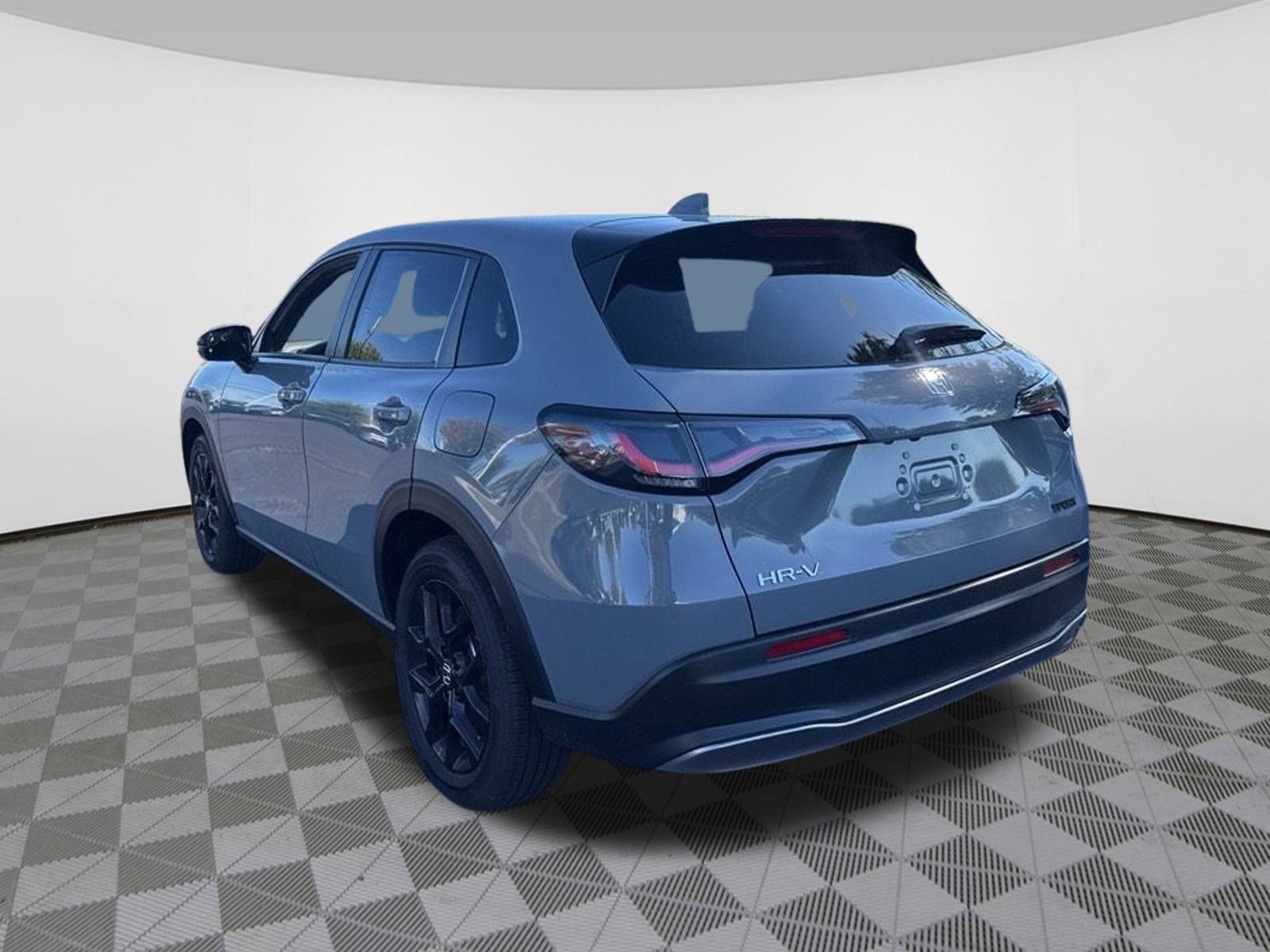 2025 Honda HR-V Sport photo 3