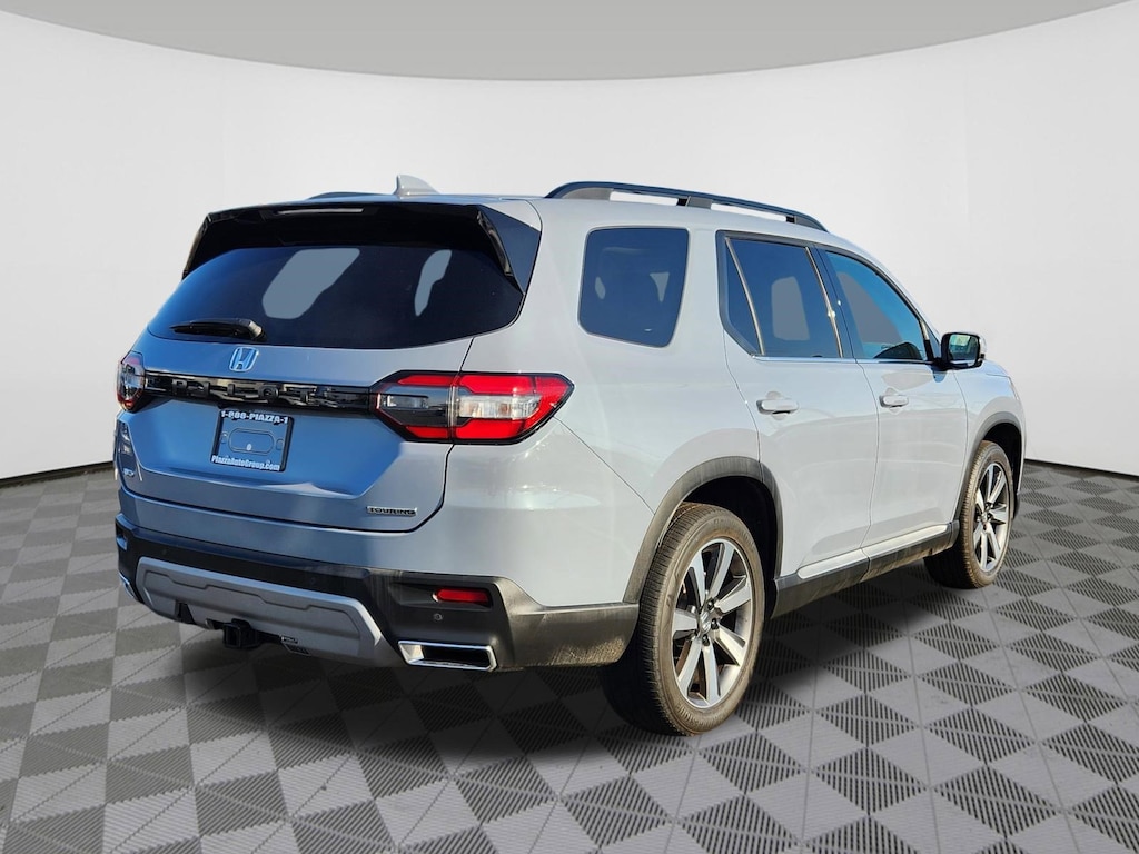 Certified 2025 Honda Pilot Touring SUV