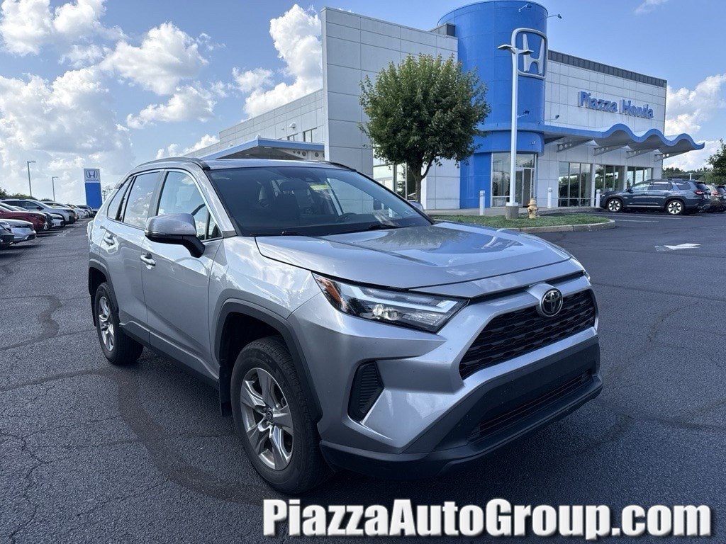 Used 2022 Toyota RAV4 XLE SUV