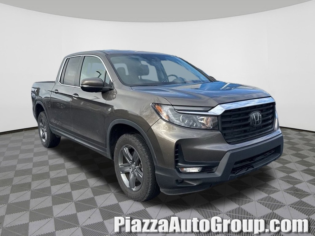Certified 2023 Honda Ridgeline RTL Truck Crew Cab
