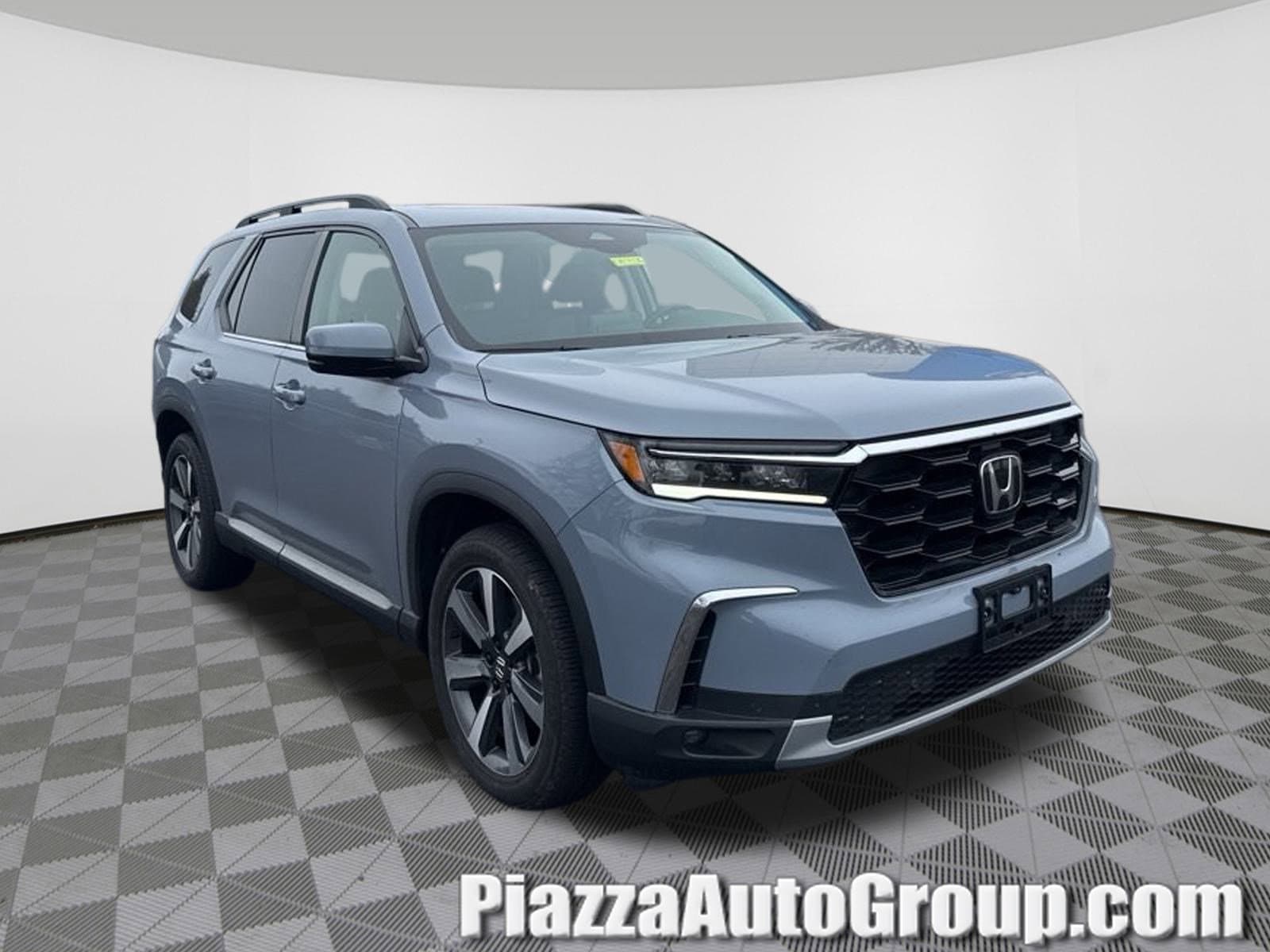 2025 Honda Pilot SUV 