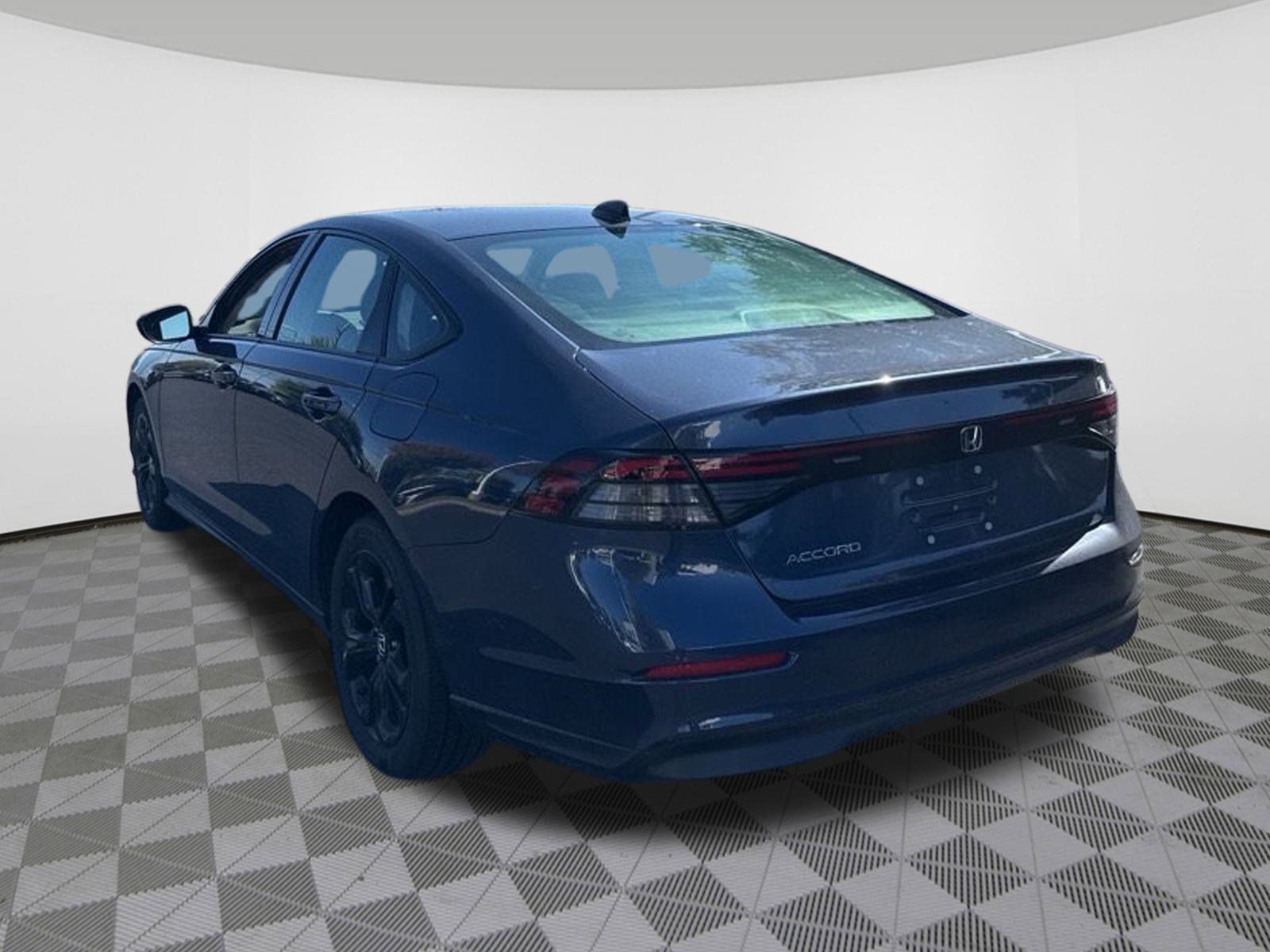 2025 Honda Accord SE photo 3