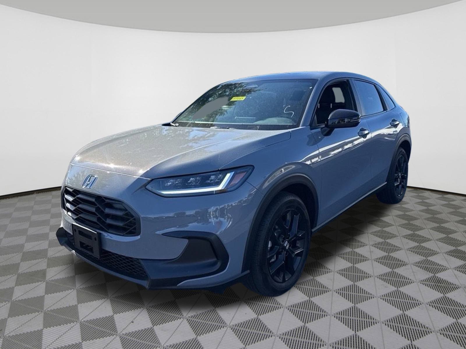 2025 Honda HR-V Sport photo 2