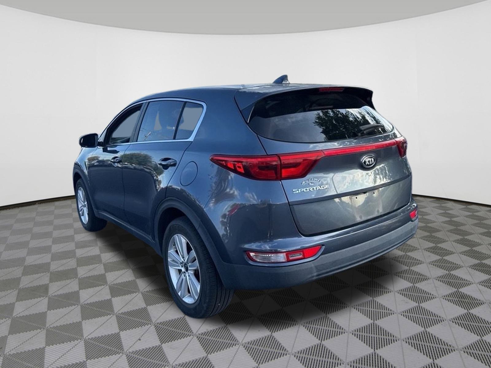 2019 Kia Sportage LX photo 3