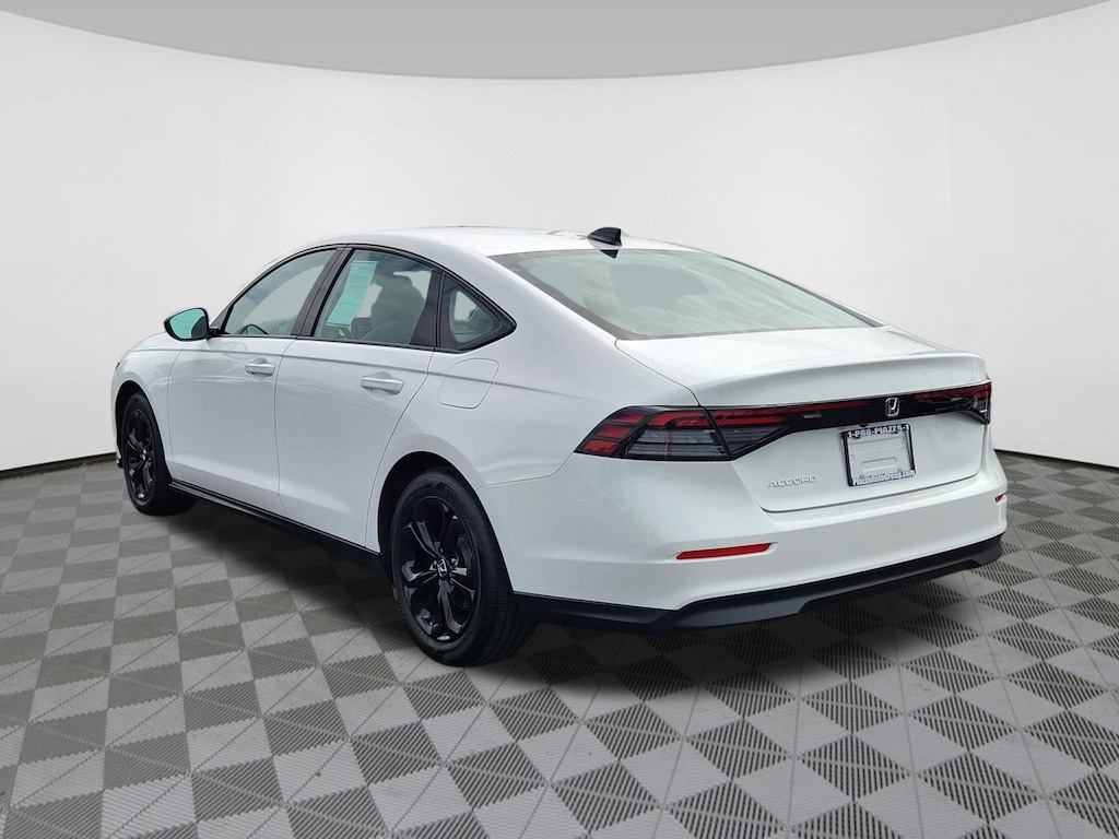 Certified 2025 Honda Accord SE Sedan