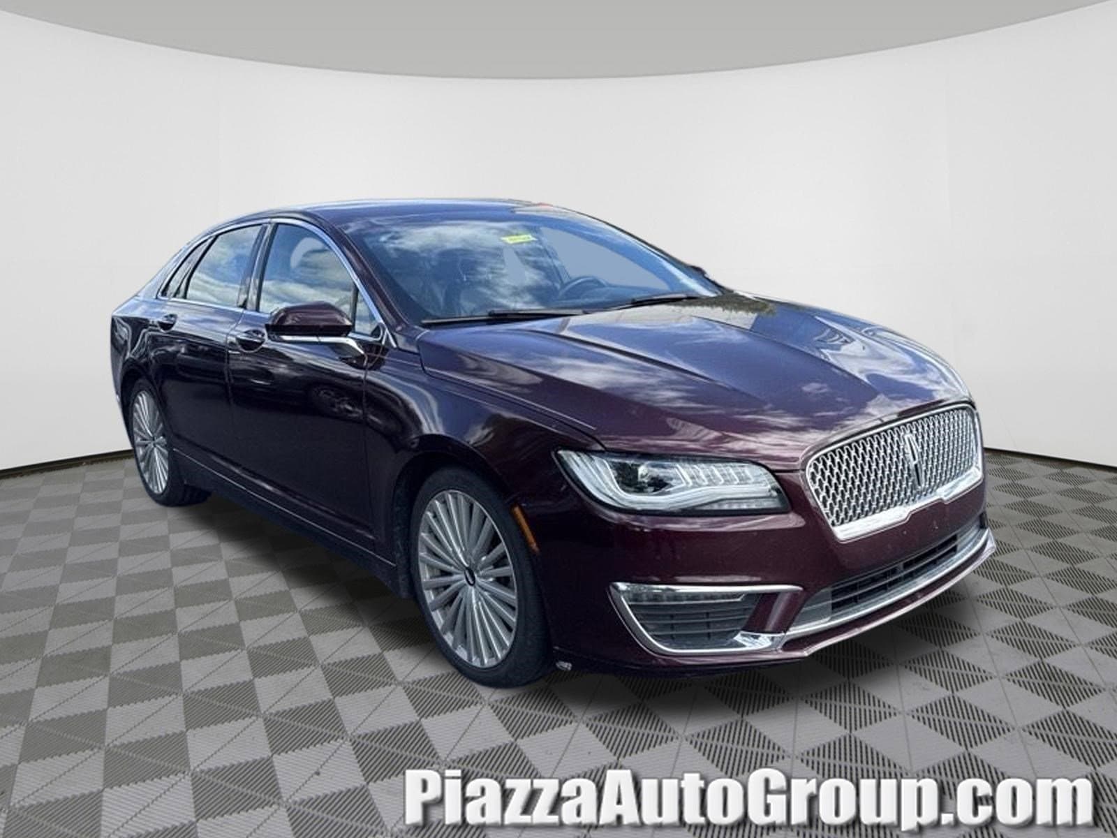 2017 Lincoln MKZ Reserve FWD's photo