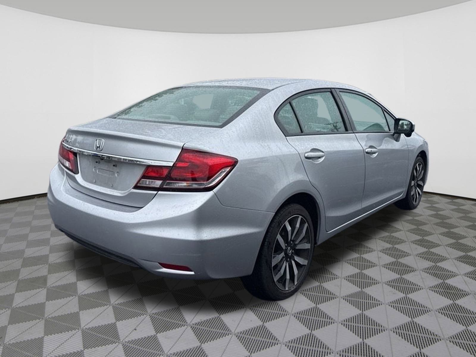 2015 Honda Civic EX-L photo 4
