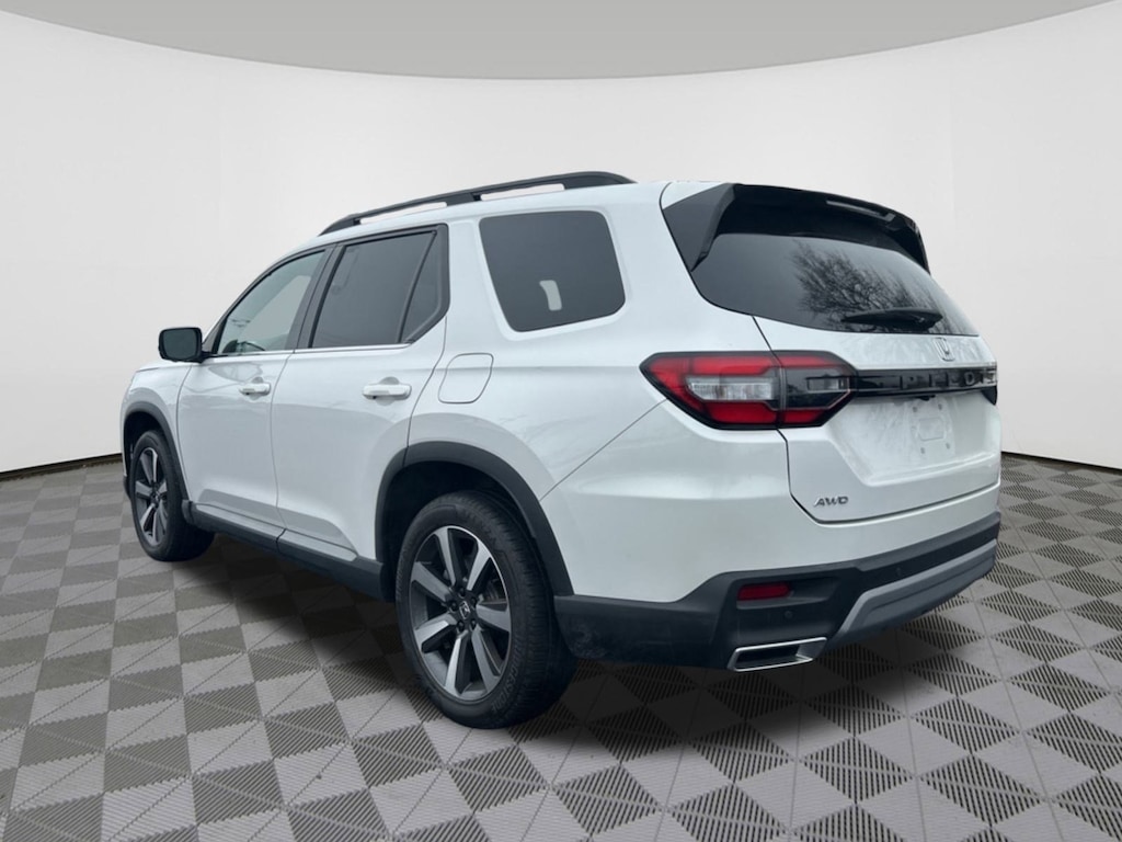 Certified 2023 Honda Pilot Elite SUV
