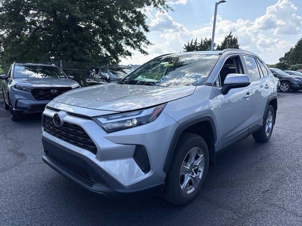 Used 2022 Toyota RAV4 XLE SUV