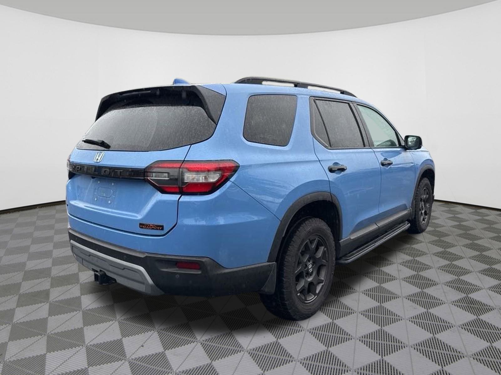 2023 Honda Pilot TrailSport photo 4