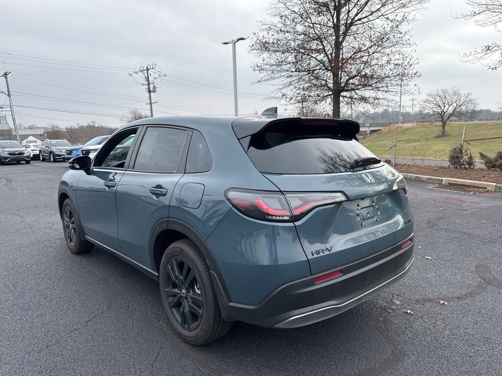 2026 Honda HR-V Sport photo 3