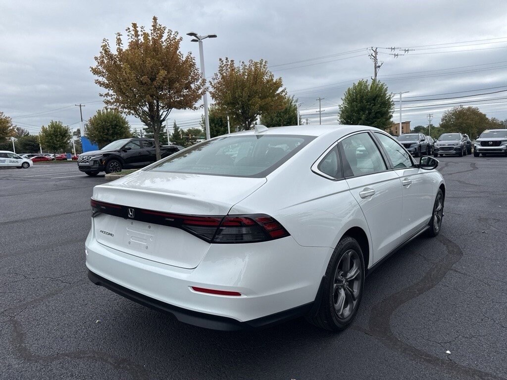 2024 Honda Accord EX photo 4