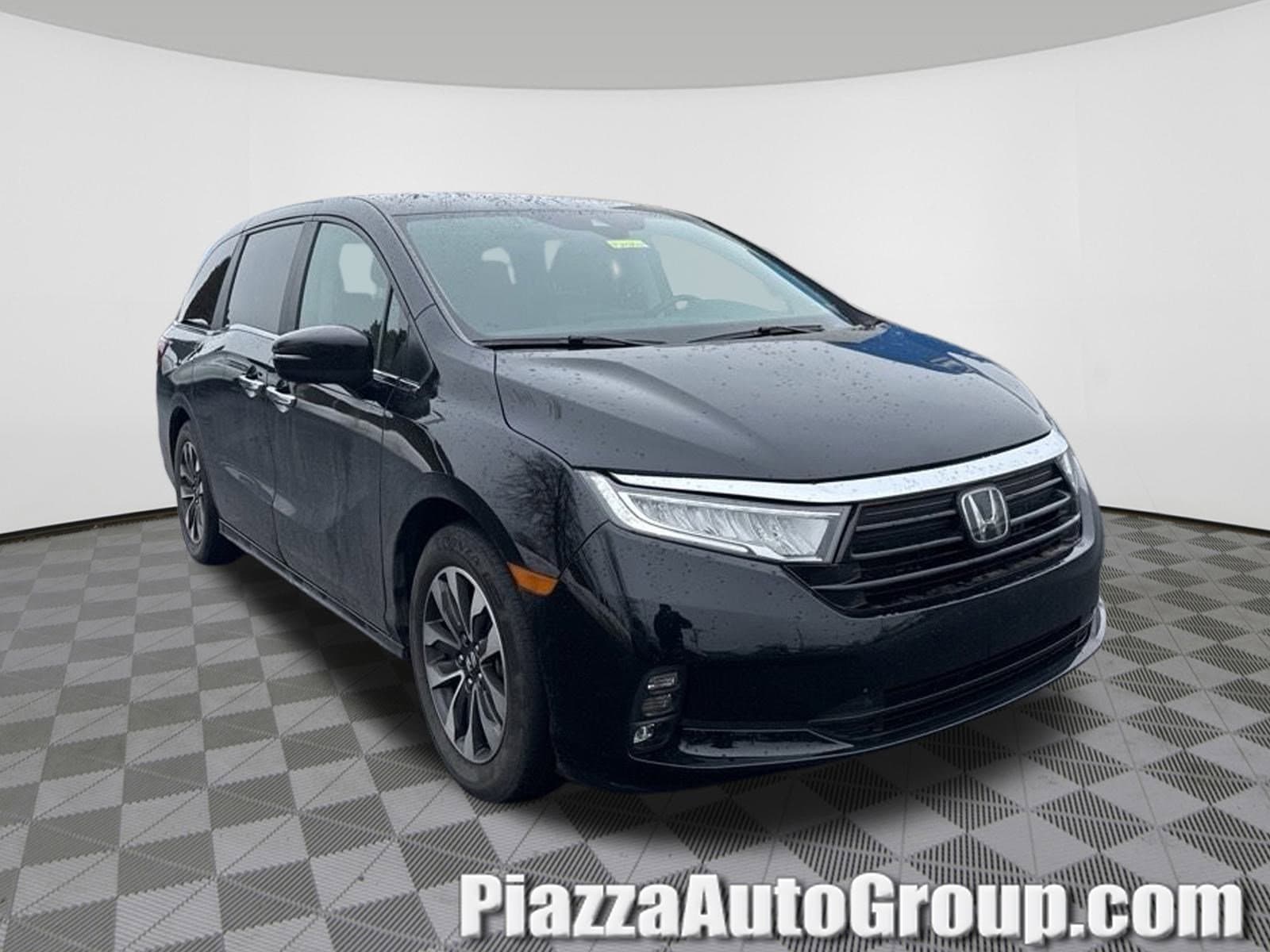 2023 Honda Odyssey Van 