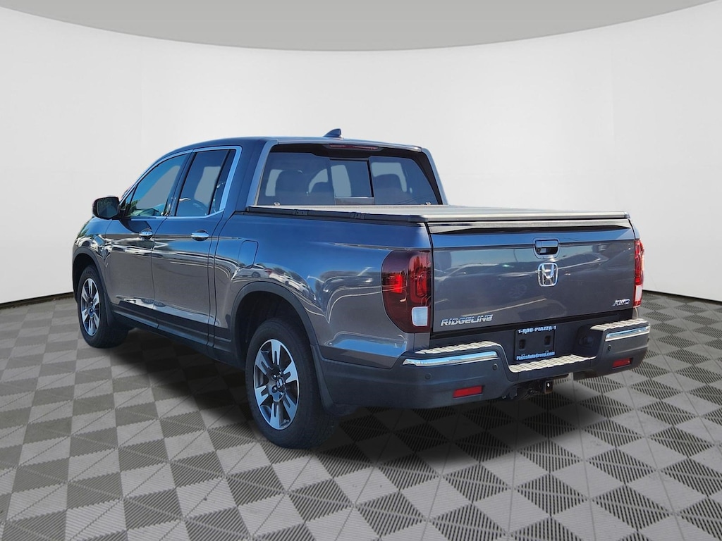 Certified 2019 Honda Ridgeline RTL-E Truck Crew Cab