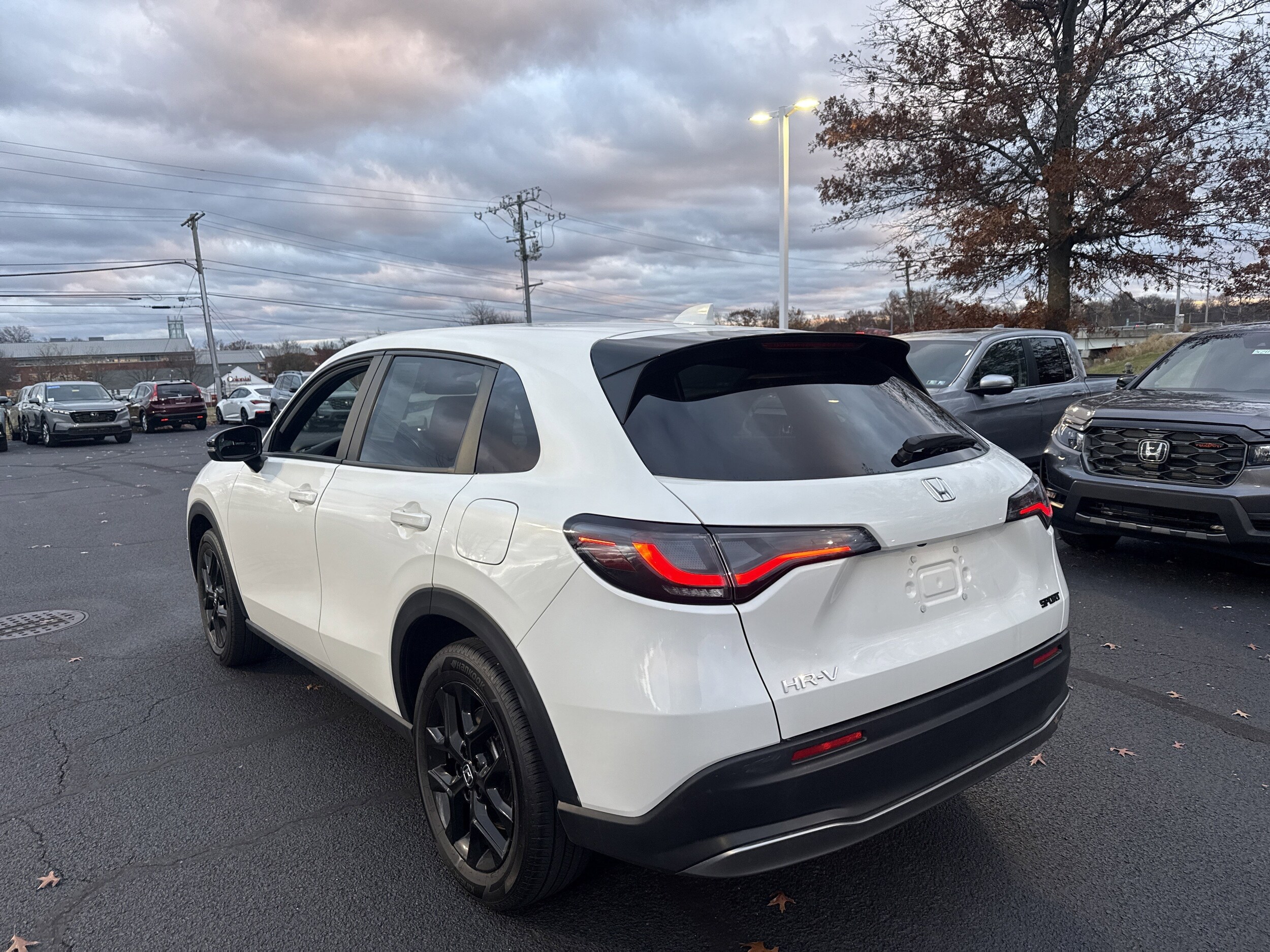 2023 Honda HR-V Sport photo 3