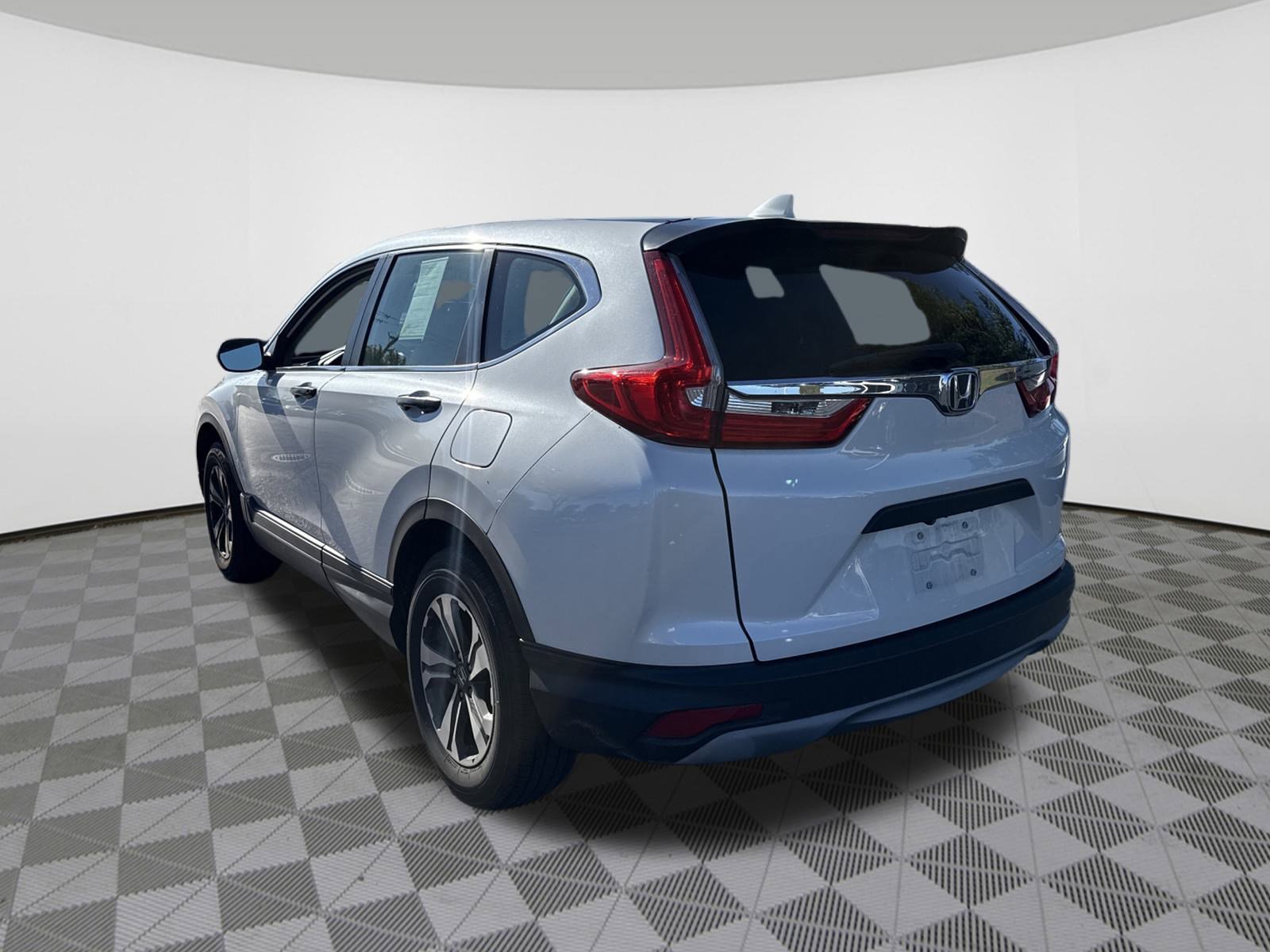 2019 Honda CR-V LX photo 3