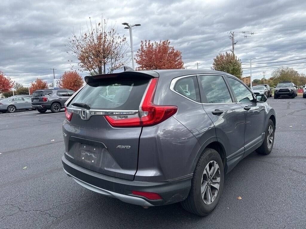 2017 Honda CR-V LX photo 4