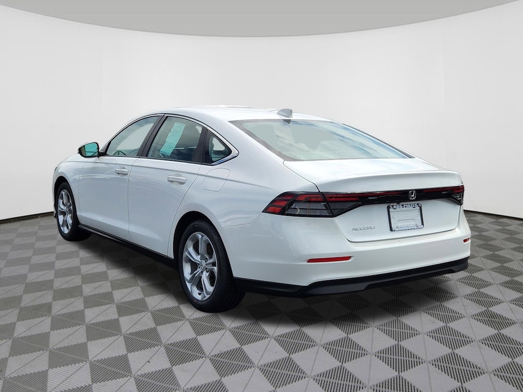 Certified 2023 Honda Accord LX Sedan