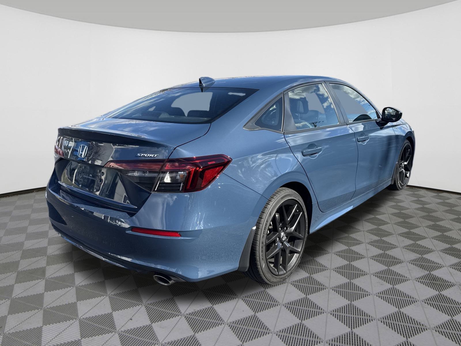 2025 Honda Civic Sport photo 4