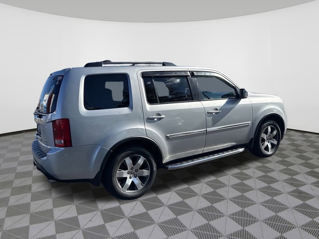 Certified 2015 Honda Pilot Touring SUV