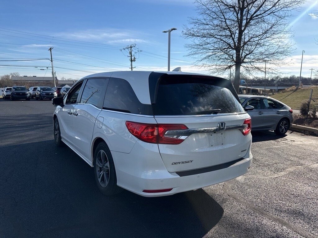 Certified 2018 Honda Odyssey Touring Van