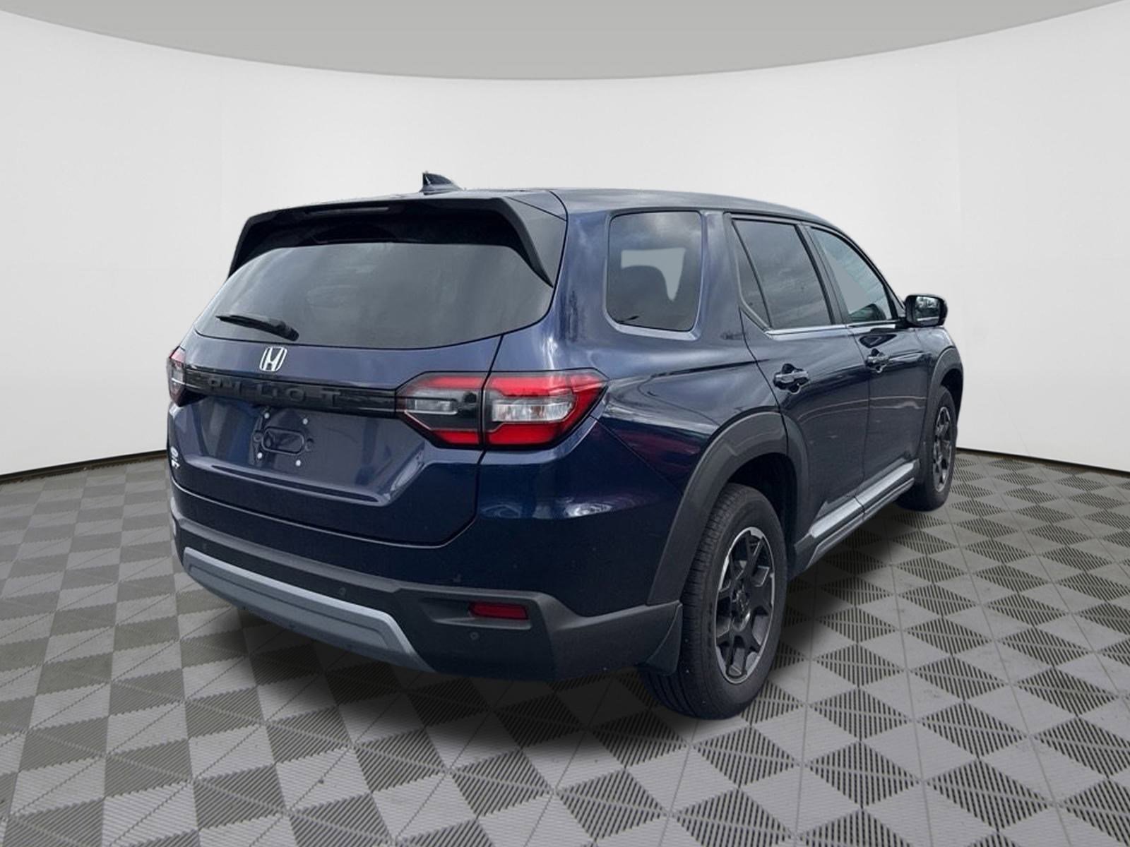 2025 Honda Pilot EX-L photo 3