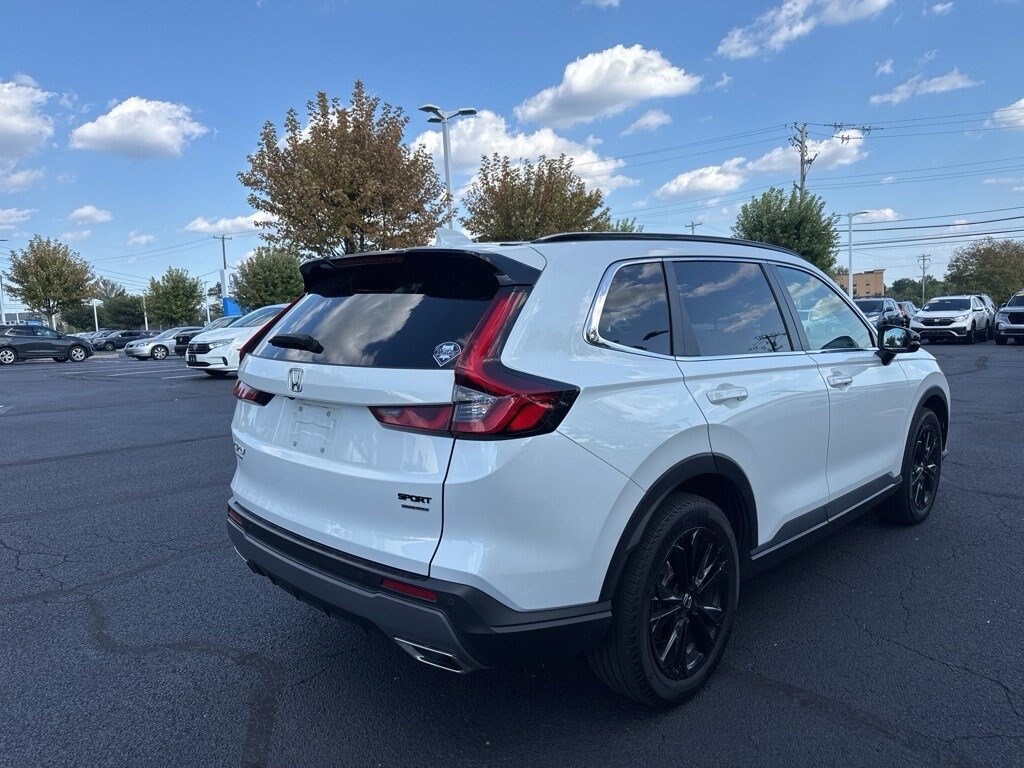 2023 Honda CR-V Hybrid Sport Touring photo 4