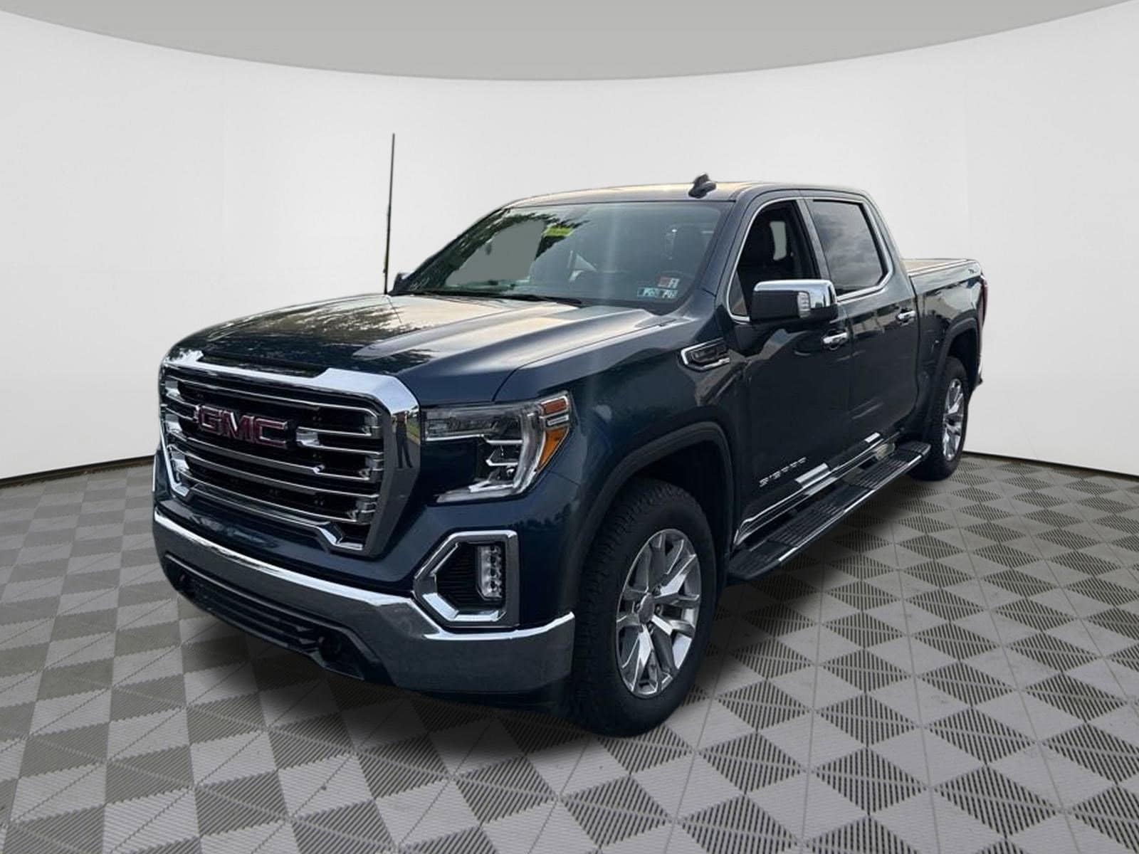 Used 2019 GMC Sierra 1500 SLT with VIN 3GTU9DED5KG197479 for sale in Limerick, PA