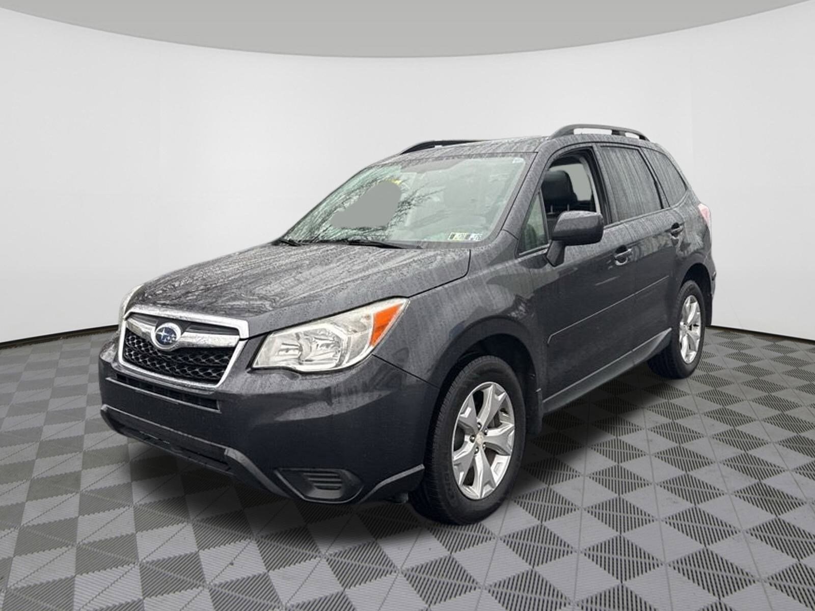2015 Subaru Forester 2.5i Premium photo 2