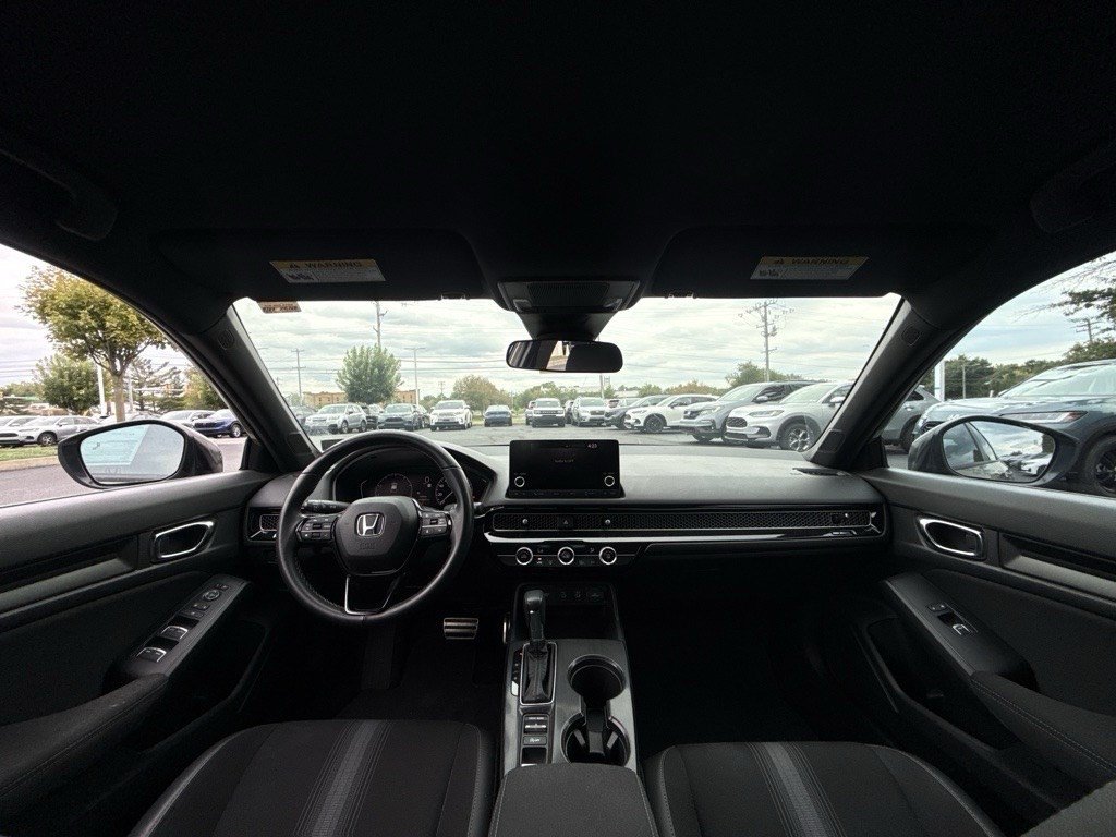 2025 Honda Civic Hatchback Sport - Photo 6