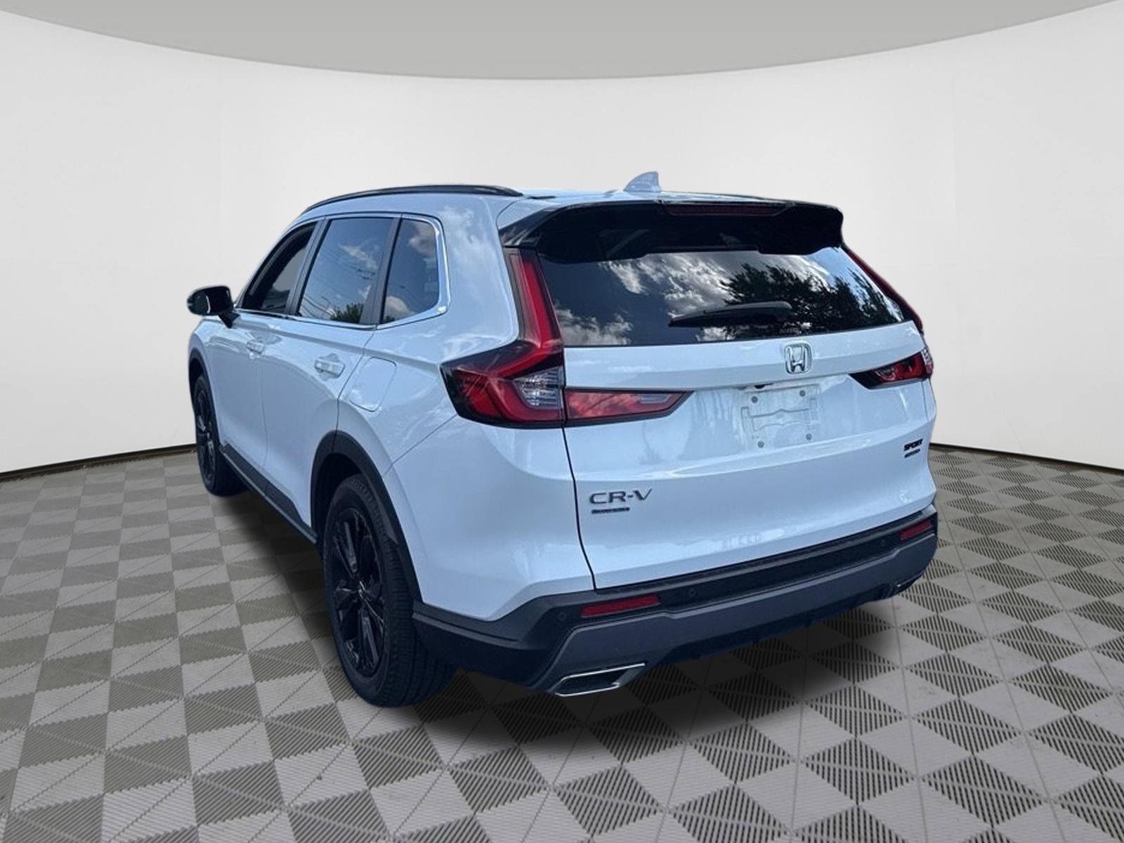 2023 Honda CR-V Hybrid Sport Touring photo 3