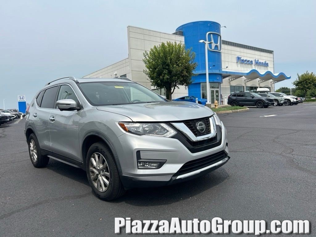 Used 2018 Nissan Rogue SV SUV
