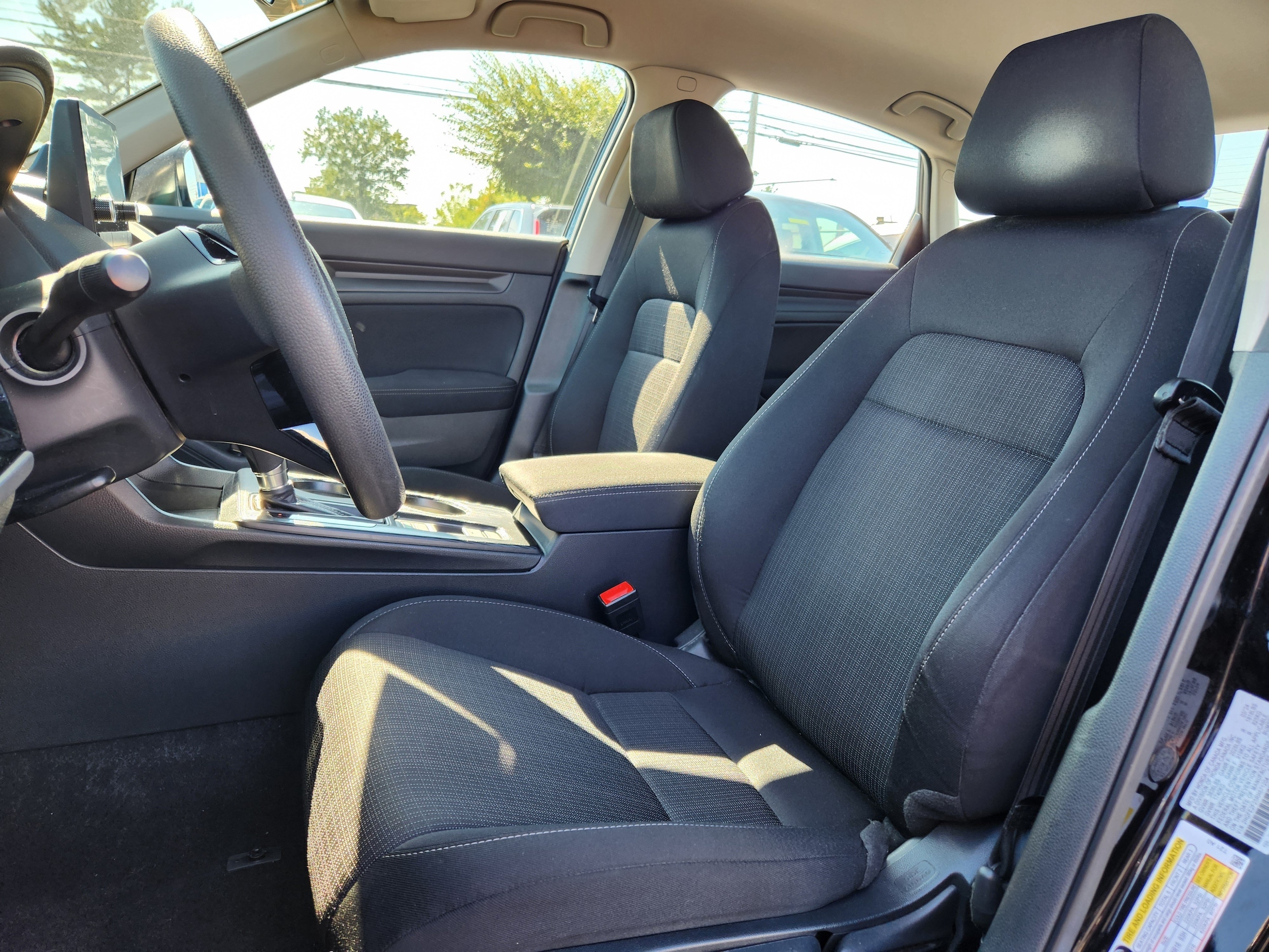 2024 Honda Civic LX - Photo 10