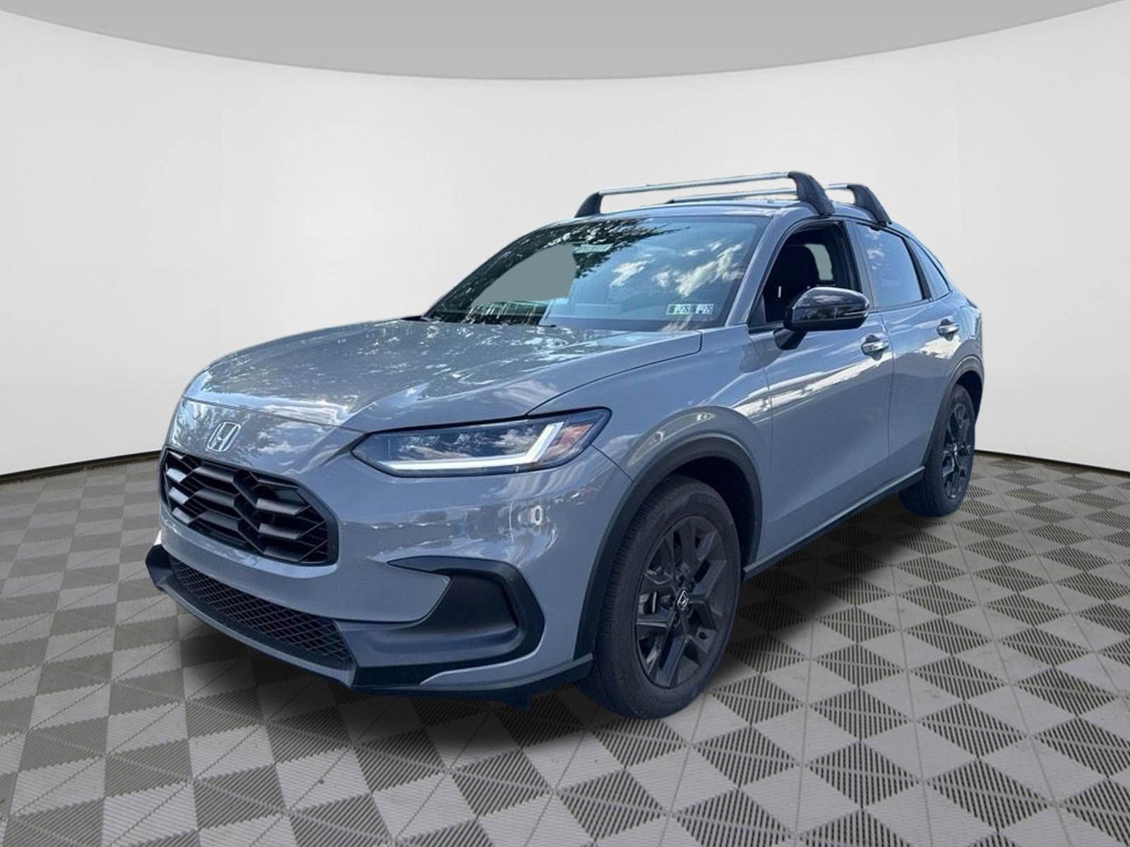 2025 Honda HR-V Sport photo 2
