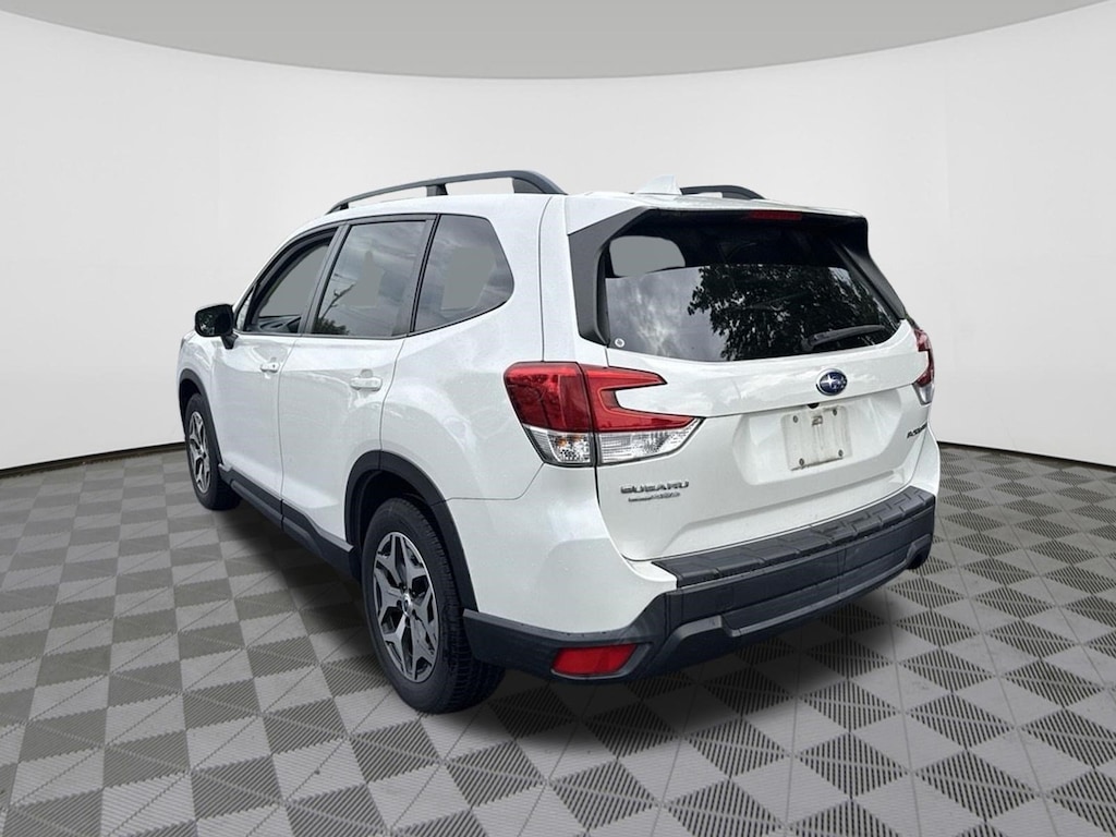 Used 2019 Subaru Forester Premium SUV